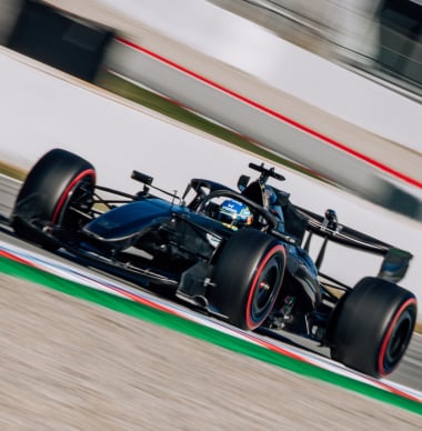 VIDEO | Deze teams maken indruk na eerste test: 'Zij hebben een hele lichte auto' l GPFans Raceteam