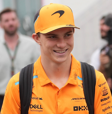 'Piastri serieus in beeld bij Red Bull: Marko bevestigt contact met manager Webber'