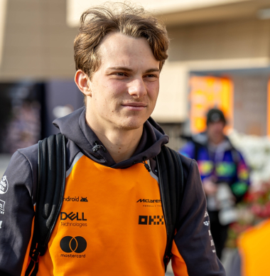 Piastri wijst naar problemen Verstappen: "Dat is duidelijk te zien aan de Red Bull"