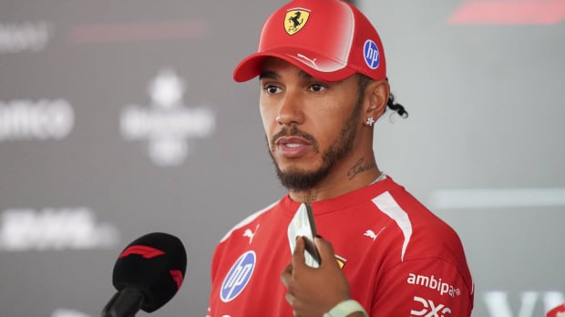 Hamilton rijdt mogelijk tot zijn 45ste door na eerdere belofte: 'Ik moet blijven' — Foto: © IMAGO