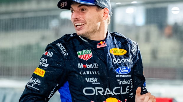 Max Verstappen compleet verrast door Red Bull Racing voor 250ste race — Foto: © IMAGO