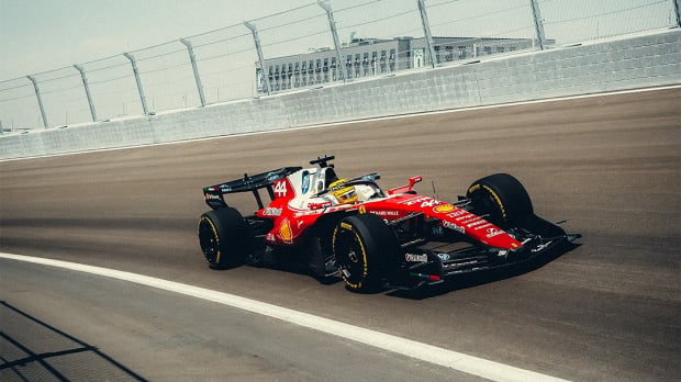 Hamilton during Ferrari film day at Madring — Foto: © Madring