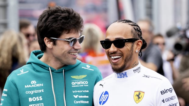 Lance Stroll and Lewis Hamilton — Foto: © IMAGO