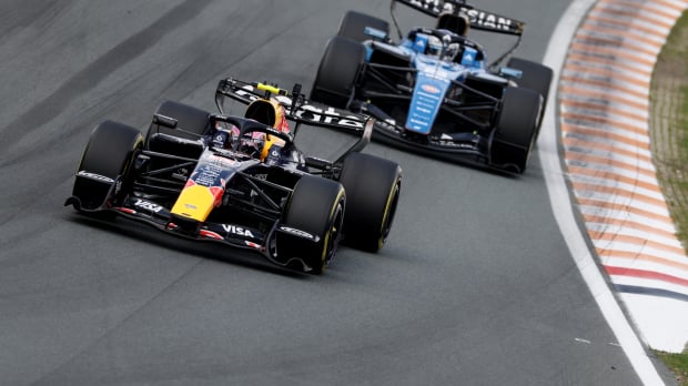 Lawson ahead of Albon at Zandvoort — Foto: © Red Bull Content Pool