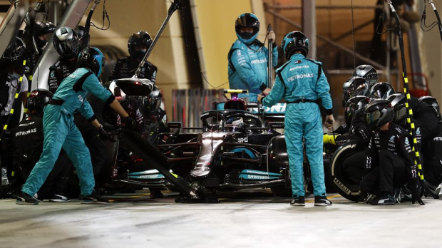 Valtteri Bottas pit stop in Bahrain Grand Prix