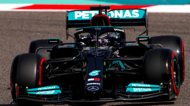 Lewis Hamilton in practice in Bahrain