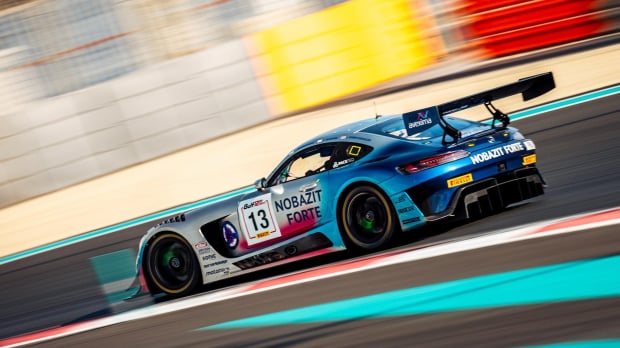 © Driving Force Events | Mansell zal in Abu Dhabi en Dubai racen met deze Mercedes-AMG GT3