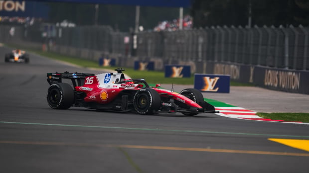 Leclerc during FP1 in Mexico City — Foto: © IMAGO