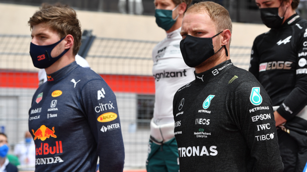 Max Verstappen and Valtteri Bottas on the grid
