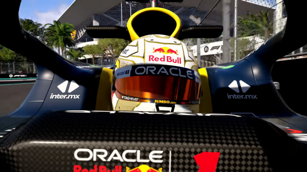 f122 — Foto: © Imagen de un Red Bull en el F122.