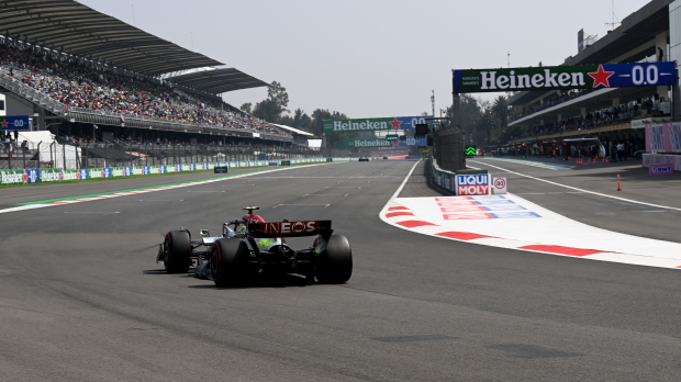 Hamilton tijdens FP3 in Mexico