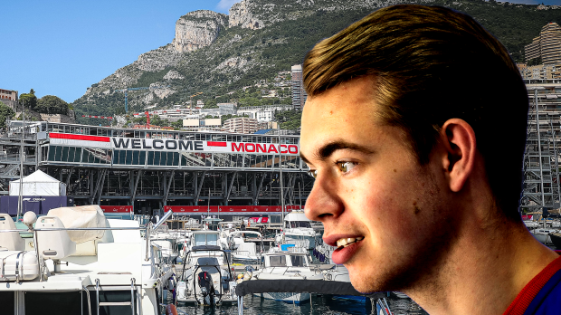 Verschoor, Monaco, social