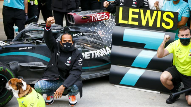 Lewis Hamilton's Mercedes breaks staggering F1 record in Las Vegas 