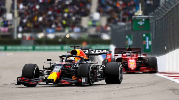 Verstappen, Leclerc, Russia