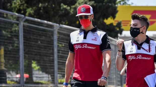 Antonio Giovinazzi in Baku — Foto: © LAT Images