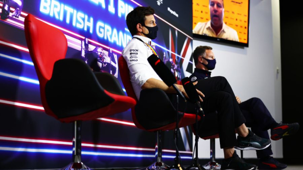 Toto Wolff and Christian Horner during press conference