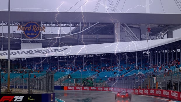 Lightning strikes at the Miami Grand Prix