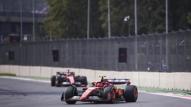 Sainz ahead of Leclerc in Mexico