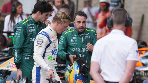 Alonso angry with Lawson