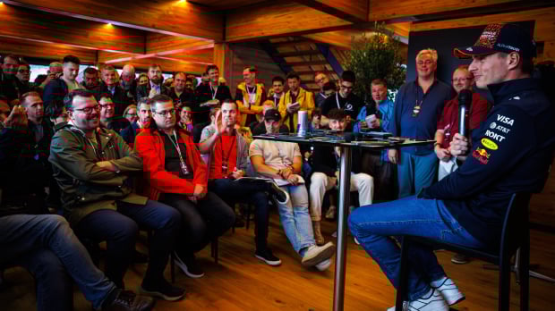 Verstappen, red bull content pool 