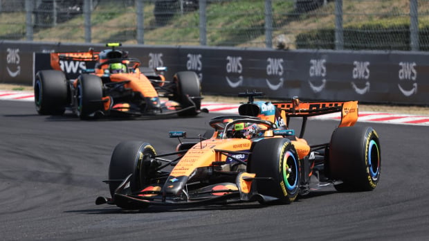 Norris draait 180 graden na crash met Piastri: 'Had het nooit moeten proberen' — Photo: © IMAGO