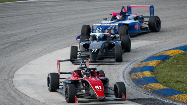 Cooley leading a YACademy Winter Series race at Homestead-Miami