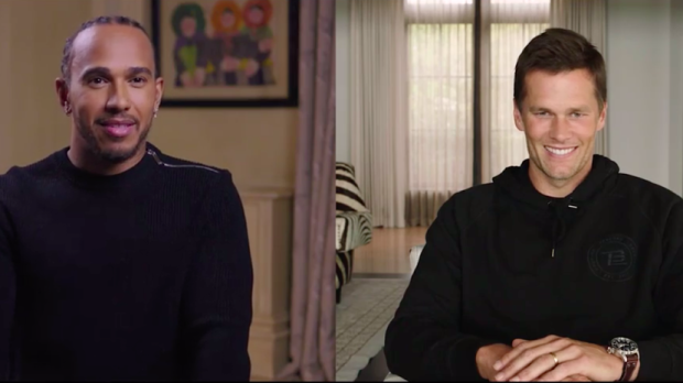 Lewis Hamilton in conversation with Tom Brady and James Corden — Photo: © LAT Images