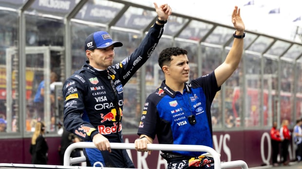 Isack Hadjar, Max Verstappen, generic, 2026, Australian GP — Foto: © IMAGO
