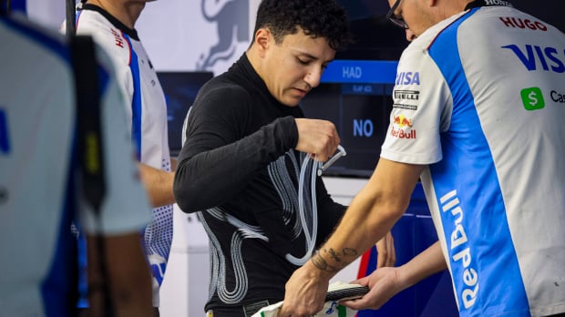 Isack Hadjar wears a cooling vest with tubes shown on his chest and back