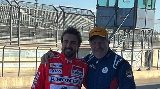 Zak Brown, Alonso, MP4/4, social