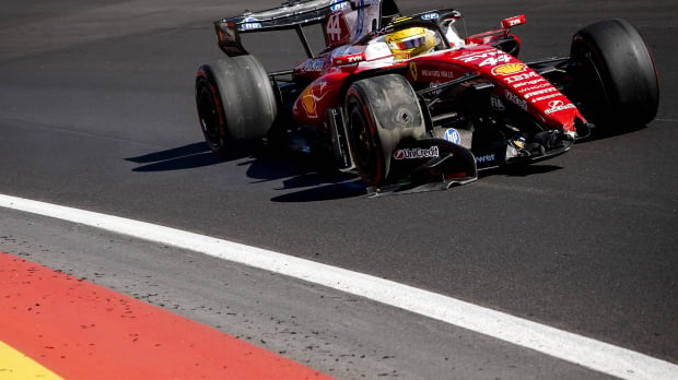 Hamilton crashes in FP3 at the Madring — Foto: © IMAGO
