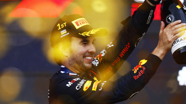 Sergio Pérez celebrating — Foto: © Checo Pérez con Red Bull.