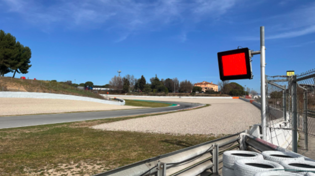 Red flag — Foto: © LAT Images