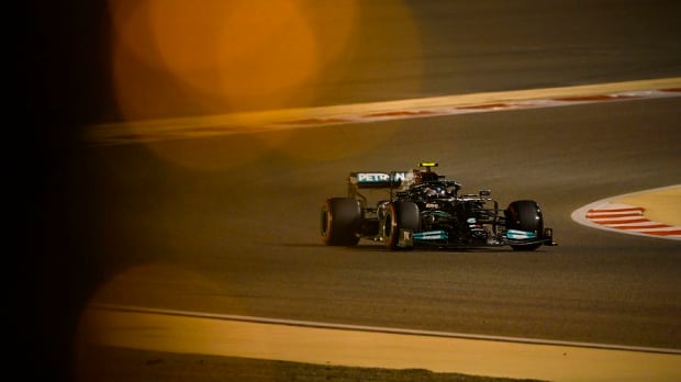 Bottas in the night.
