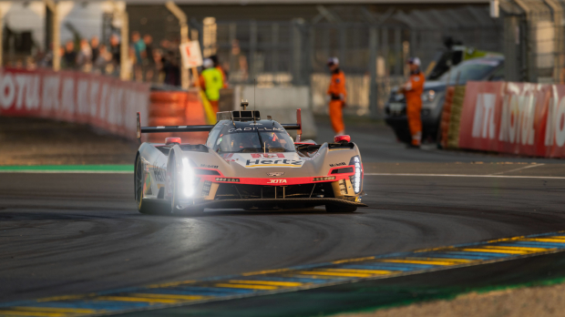 Lynn, Nato and Stevens in Jota Cadillac
