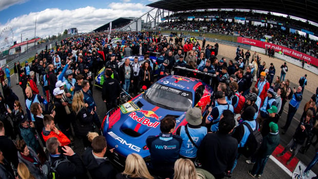 Verstappen at the Nurburgring — Foto: © Gruppe C