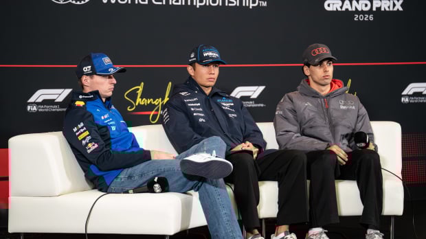 Max Verstappen, Alexander Albon and Gabriel Bortoleto — Foto: © IMAGO