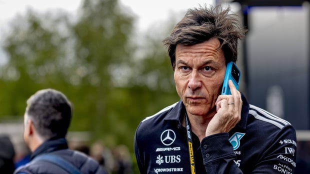 Mercedes-teambaas Wolff pareert twijfel van Marko over Russell: 'George heeft alle kwaliteiten' — Foto: © IMAGO