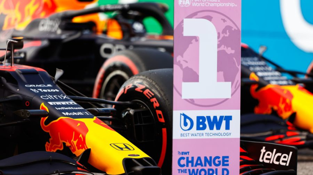 verstappen op P1
