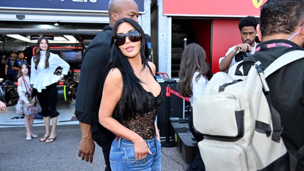 Kim Kardashian at the 2026 Monaco Grand Prix with Kelly Piquet in the background — Photo: © IMAGO