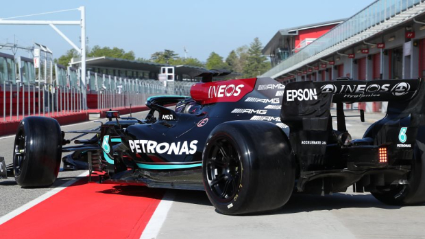 Mercedes testing the 18 inch tyres