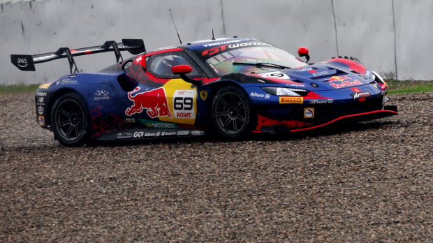 Green and Vermeulen in FP2 at Barcelona-Catalunya — Foto: © SRO/JEP