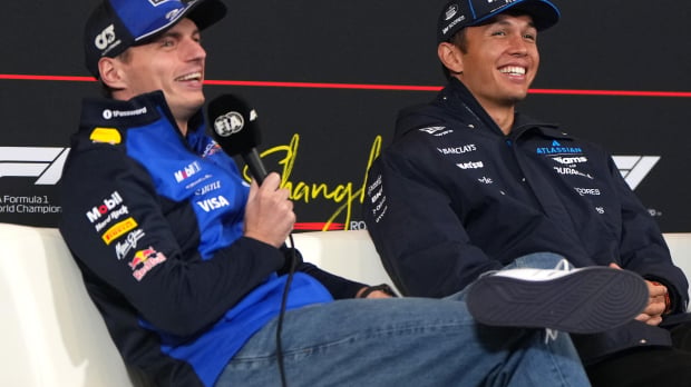 Verstappen and Albon — Foto: © Red Bull Content Pool