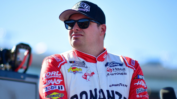 NASCAR champion confirms series return