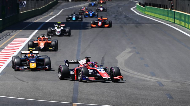 Richard Verschoor driving in Baku