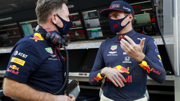 Christian Horner talks with Max Verstappen