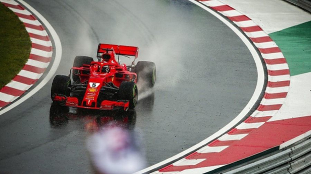 Photo: © LAT Images