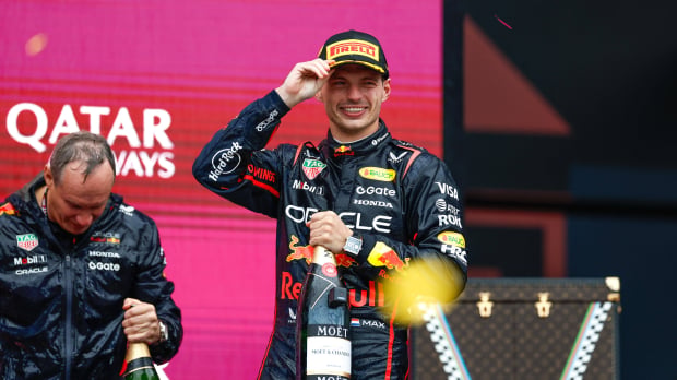 Verstappen scoort in zijn eentje meer punten dan McLaren en Ferrari in laatste drie GP's — Foto: © IMAGO