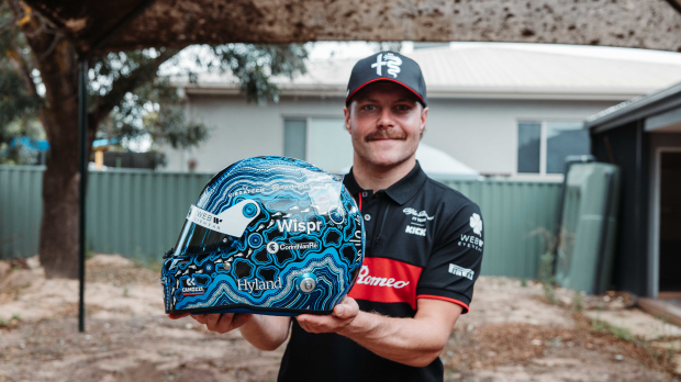 Helm van Bottas in Australië