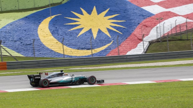 Weerbericht GP Bahrein in Sepang: tropische buien bedreigen F1-weekend — Foto: © IMAGO